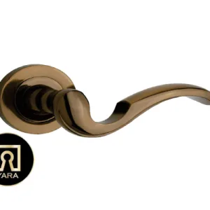دستگیره درب بوگارت Bogart 707R – طراحی لوکس و مقاوم، مناسب برای درب‌های چوبی و فلزی، با امکان خرید از فروشگاه یارایراق با بهترین قیمت و کیفیت.