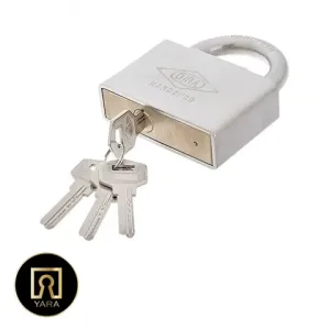 قفل آویز گیرا کد 018 با بدنه مقاوم، امنیت بالا و کیفیت ساخت عالی عرضه شده در فروشگاه یارایراق