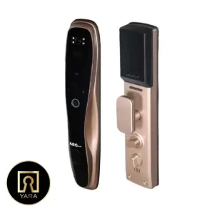 دستگیره دیجیتال و هوشمند AEG مدل DF01 رنگ رزگلد با صفحه لمسی و سنسور اثر انگشت نصب شده روی درب ضد سرقت مدرن